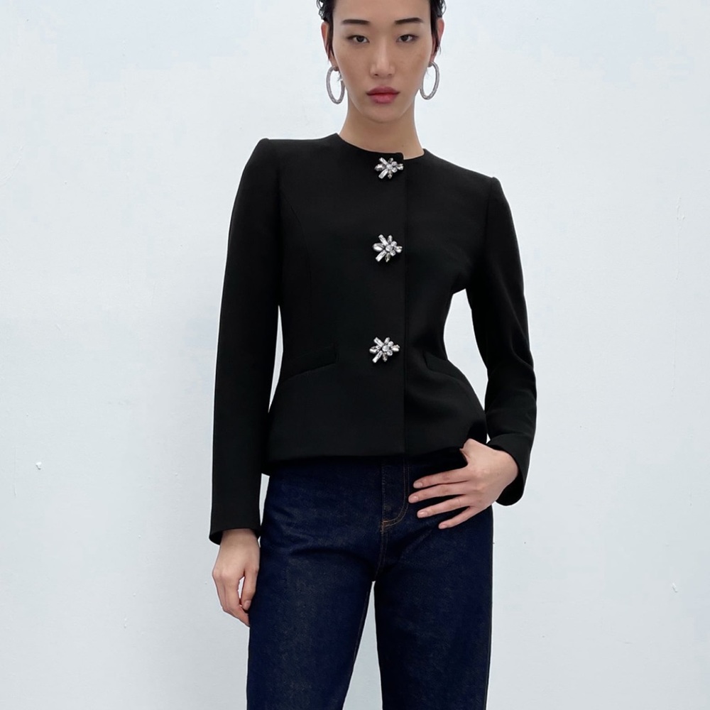 ZARA NWT JEWEL BUTTON BLAZER